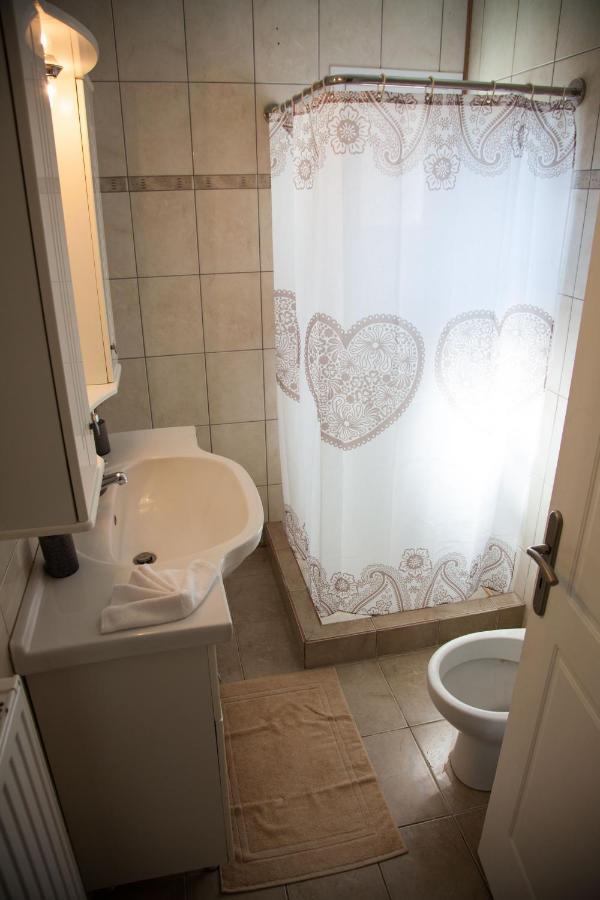 La Casa D'Estate Villa Lakíthra Eksteriør billede