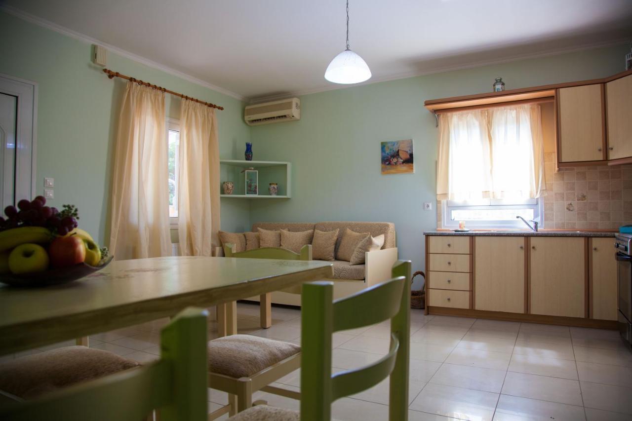La Casa D'Estate Villa Lakíthra Eksteriør billede